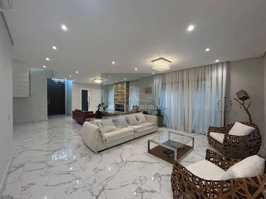 Foto 9 de Casa de Condomínio com 4 quartos para alugar, 525m2 em Alphaville, Santana De Parnaiba - SP