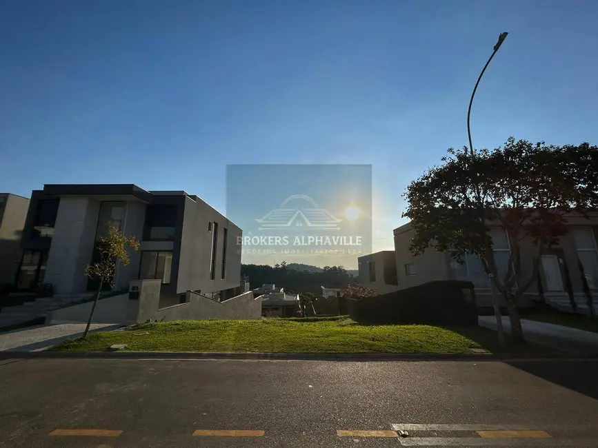 Foto 5 de Lote de Condomínio à venda, 490m2 em Alphaville, Santana De Parnaiba - SP