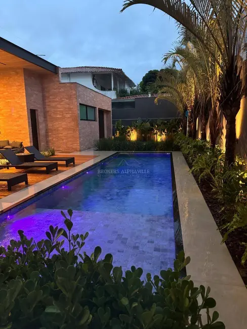 Foto 1 de Casa com 4 quartos à venda, 840m2 em Alphaville Residencial Um, Barueri - SP