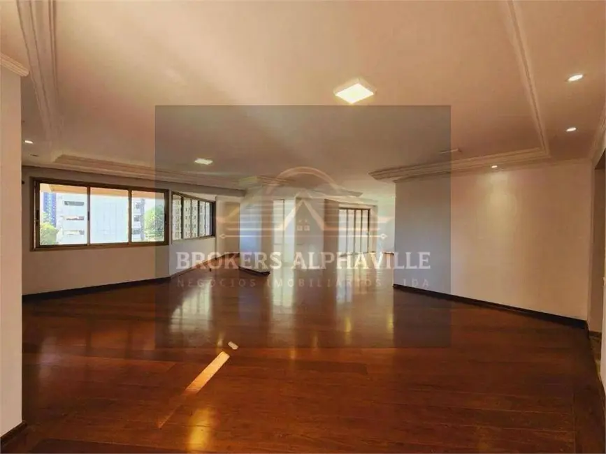 Apartamento com 3 quartos à venda e para alugar, 509m2 em Barueri - SP - imagem 5 Foto 5 de Apartamento com 3 quartos à venda e para alugar, 509m2 em Barueri - SP