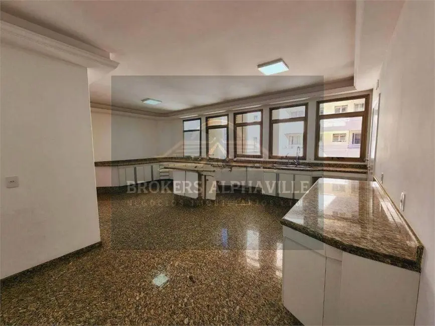 Apartamento com 3 quartos à venda e para alugar, 509m2 em Barueri - SP - imagem 9 Foto 9 de Apartamento com 3 quartos à venda e para alugar, 509m2 em Barueri - SP