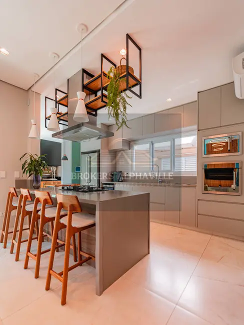 Foto 1 de Casa com 3 quartos à venda, 307m2 em Alphaville, Santana De Parnaiba - SP