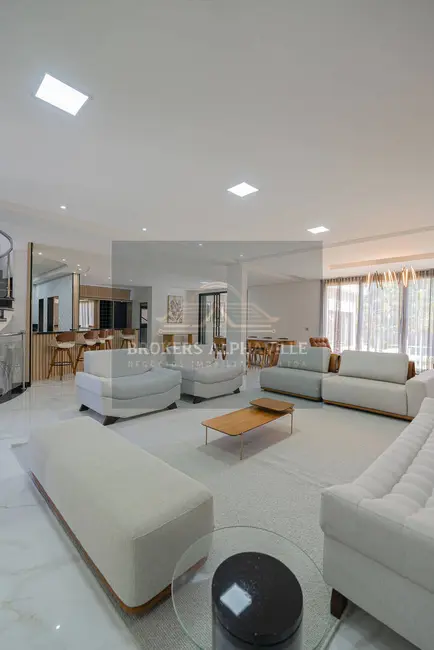 Foto 4 de Casa de Condomínio com 6 quartos à venda e para alugar, 770m2 em Alphaville, Santana De Parnaiba - SP