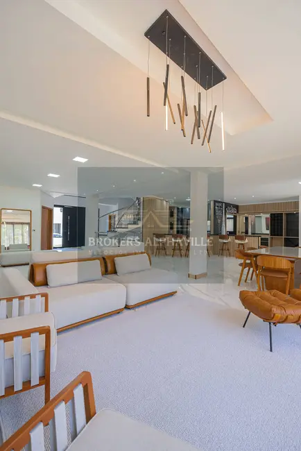 Foto 8 de Casa de Condomínio com 6 quartos à venda e para alugar, 770m2 em Alphaville, Santana De Parnaiba - SP