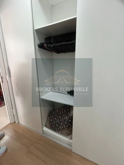 Foto 3 de Apartamento com 3 quartos à venda e para alugar, 110m2 em Alphaville Empresarial, Barueri - SP