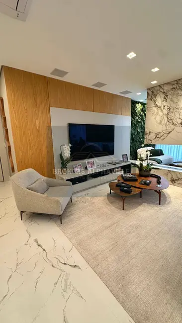 Foto 3 de Apartamento com 3 quartos à venda, 239m2 em Green Valley Alphaville, Barueri - SP