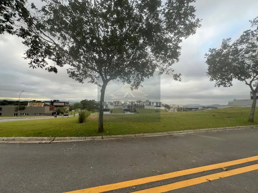 Foto 1 de Lote de Condomínio à venda, 690m2 em Alphaville, Santana De Parnaiba - SP
