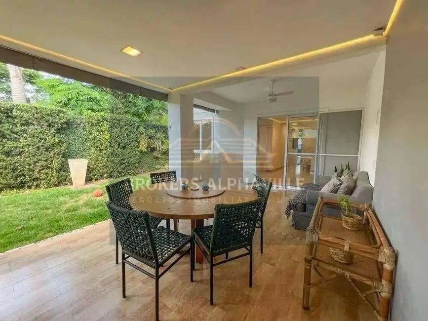 Foto 1 de Casa de Condomínio com 3 quartos à venda, 180m2 em Alphaville, Santana De Parnaiba - SP