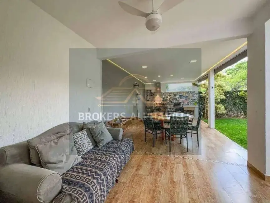 Foto 4 de Casa de Condomínio com 3 quartos à venda, 180m2 em Alphaville, Santana De Parnaiba - SP