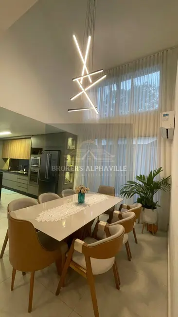 Foto 6 de Casa de Condomínio com 4 quartos à venda, 300m2 em Alphaville, Santana De Parnaiba - SP