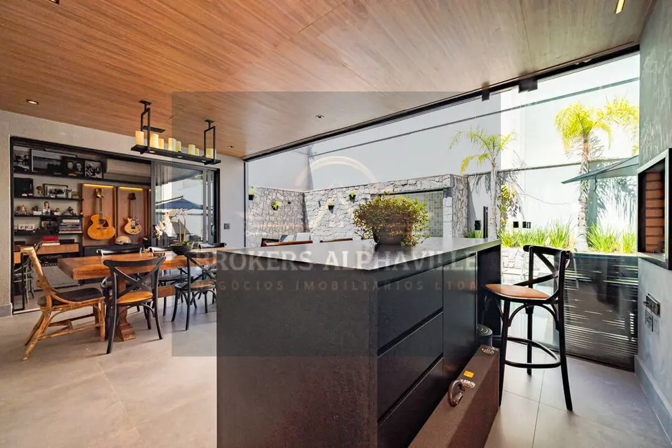 Foto 3 de Casa de Condomínio com 5 quartos à venda, 420m2 em Cidade Tamboré, Santana De Parnaiba - SP