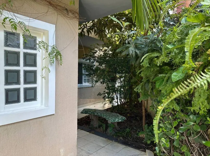 Foto 3 de Casa de Condomínio com 4 quartos à venda, 380m2 em Alphaville, Santana De Parnaiba - SP