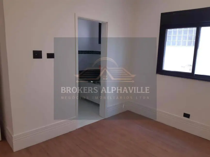 Casa com 4 quartos à venda e para alugar, 360m2 em Parque Sinai, Santana De Parnaiba - SP - imagem 6 Foto 6 de Casa com 4 quartos à venda e para alugar, 360m2 em Parque Sinai, Santana De Parnaiba - SP