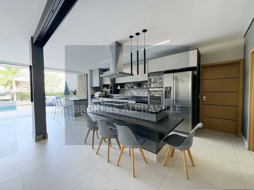 Foto 3 de Casa de Condomínio com 4 quartos à venda, 420m2 em Tamboré, Santana De Parnaiba - SP