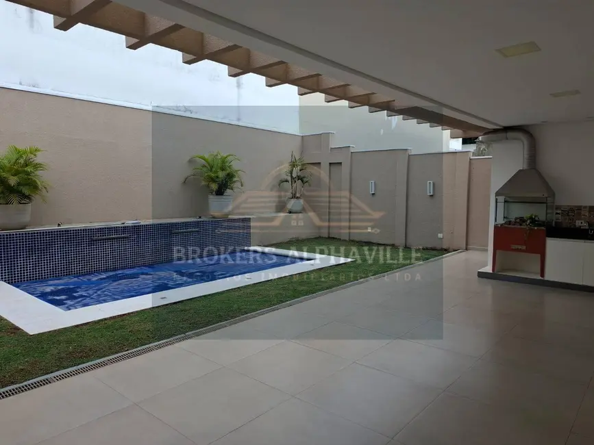 Casa de Condomínio com 3 quartos para alugar, 364m2 em Parque Sinai, Santana De Parnaiba - SP - imagem 1 Foto 1 de Casa de Condomínio com 3 quartos para alugar, 364m2 em Parque Sinai, Santana De Parnaiba - SP