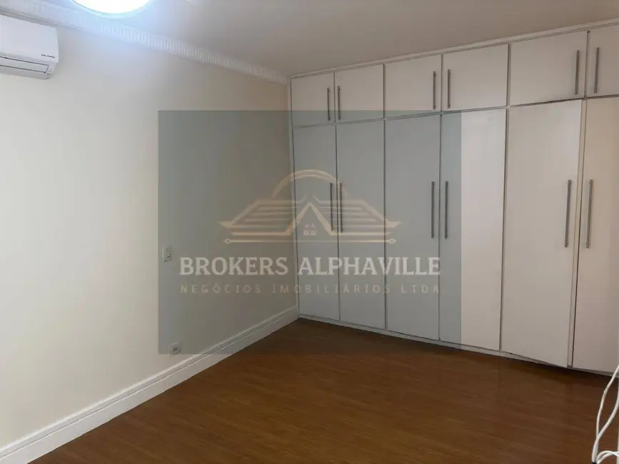 Casa de Condomínio com 4 quartos para alugar, 560m2 em Alphaville Residencial Dois, Barueri - SP - imagem 6 Foto 6 de Casa de Condomínio com 4 quartos para alugar, 560m2 em Alphaville Residencial Dois, Barueri - SP