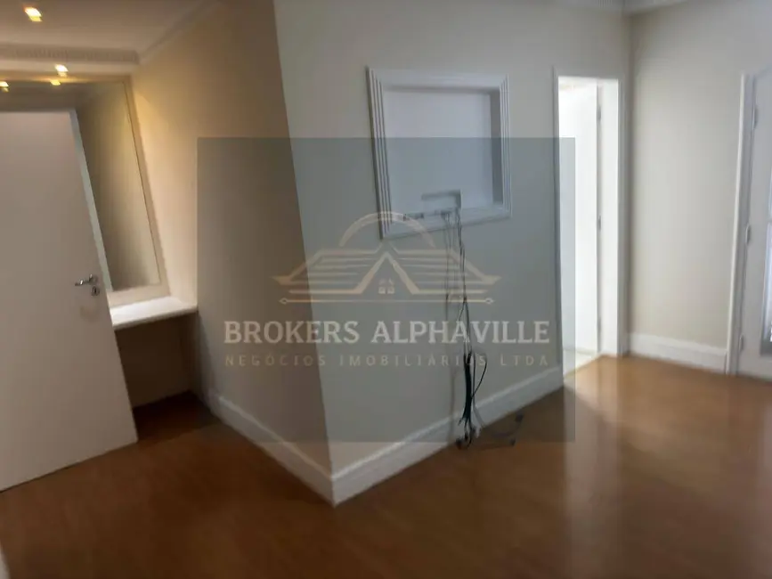 Casa de Condomínio com 4 quartos para alugar, 560m2 em Alphaville Residencial Dois, Barueri - SP - imagem 5 Foto 5 de Casa de Condomínio com 4 quartos para alugar, 560m2 em Alphaville Residencial Dois, Barueri - SP