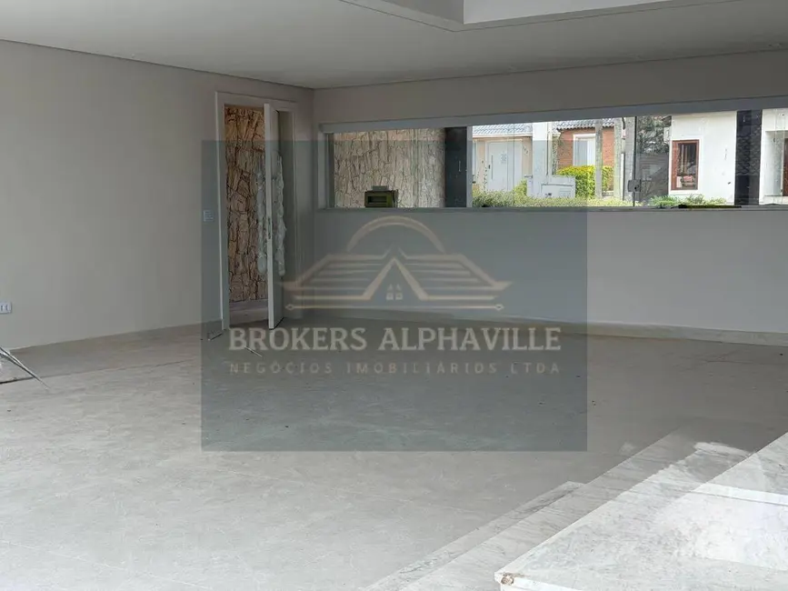 Casa de Condomínio com 4 quartos para alugar, 560m2 em Alphaville Residencial Dois, Barueri - SP - imagem 6 Foto 6 de Casa de Condomínio com 4 quartos para alugar, 560m2 em Alphaville Residencial Dois, Barueri - SP