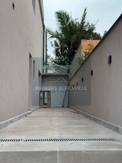 Casa de Condomínio com 4 quartos para alugar, 560m2 em Alphaville Residencial Dois, Barueri - SP - imagem 8 Foto 8 de Casa de Condomínio com 4 quartos para alugar, 560m2 em Alphaville Residencial Dois, Barueri - SP