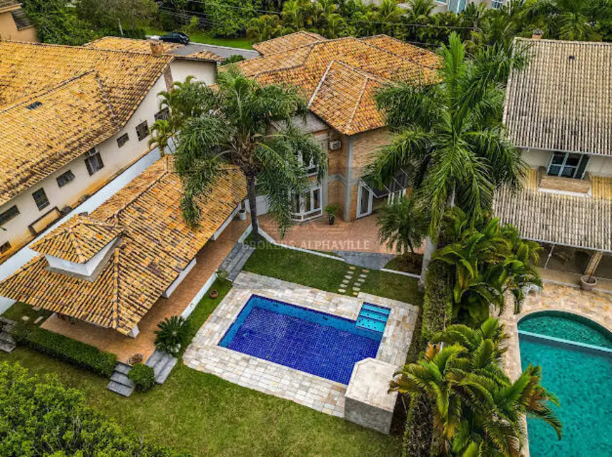 Foto 1 de Casa de Condomínio com 4 quartos à venda e para alugar, 900m2 em Alphaville, Santana De Parnaiba - SP