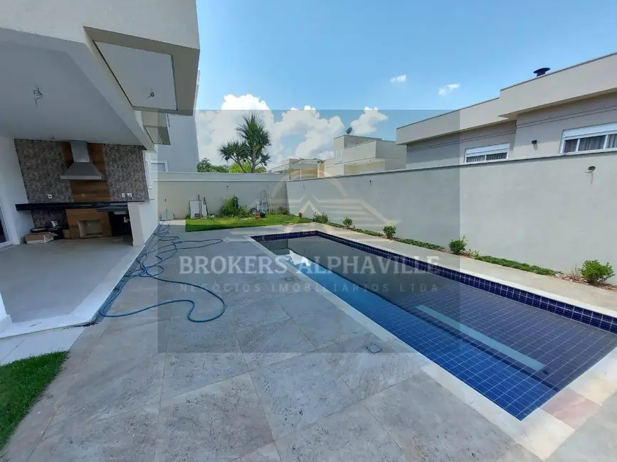 Foto 3 de Casa de Condomínio com 4 quartos para alugar, 320m2 em Alphaville, Santana De Parnaiba - SP