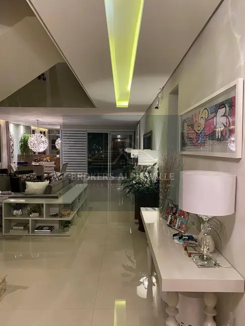 Casa de Condomínio com 4 quartos para alugar, 420m2 em Alphaville, Santana De Parnaiba - SP - imagem 2 Foto 2 de Casa de Condomínio com 4 quartos para alugar, 420m2 em Alphaville, Santana De Parnaiba - SP