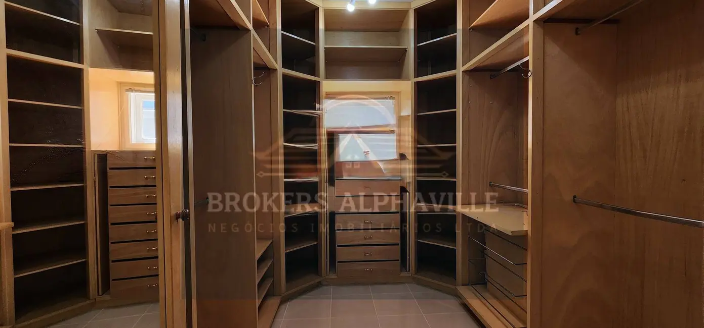 Foto 6 de Casa de Condomínio com 5 quartos à venda e para alugar, 600m2 em Alphaville, Santana De Parnaiba - SP