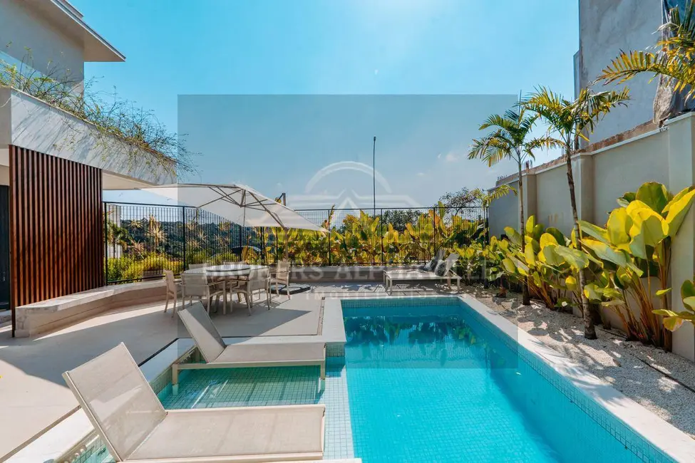 Foto 1 de Casa de Condomínio com 4 quartos à venda, 600m2 em Alphaville, Santana De Parnaiba - SP