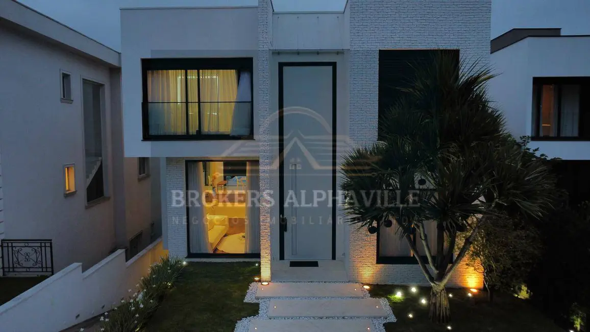 Foto 5 de Casa de Condomínio com 4 quartos para alugar, 495m2 em Tamboré, Santana De Parnaiba - SP