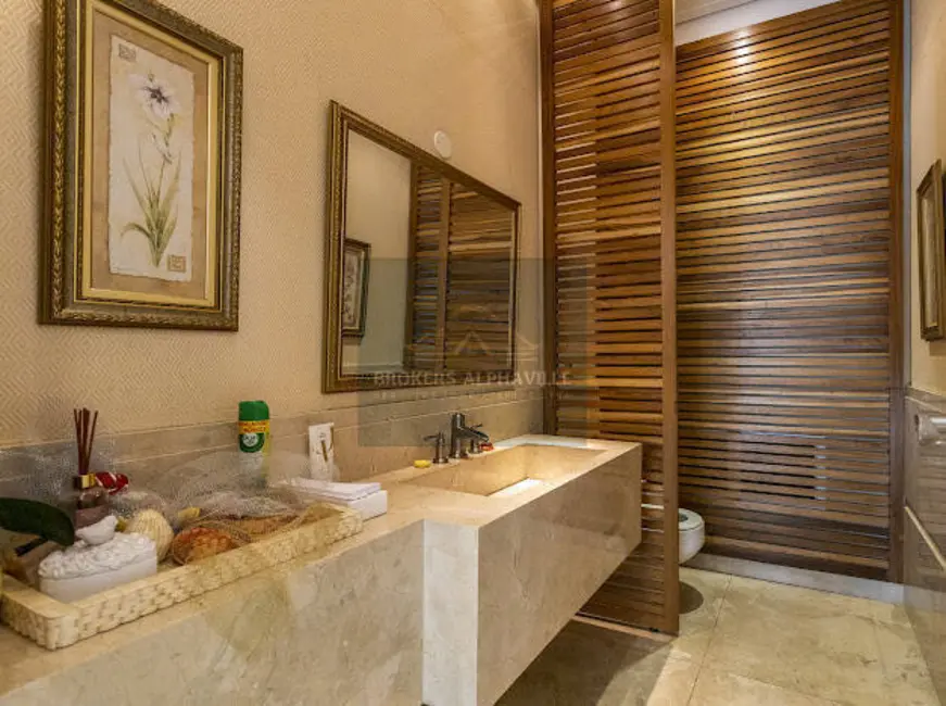 Foto 3 de Casa de Condomínio com 5 quartos à venda, 1442m2 em Centro Comercial Jubran, Barueri - SP