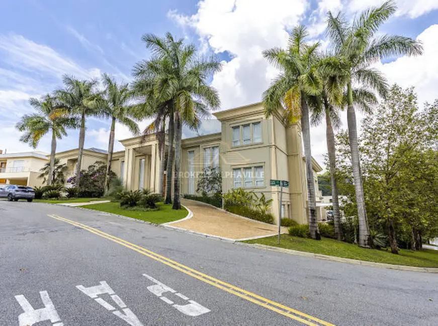 Foto 1 de Casa de Condomínio com 5 quartos à venda, 1442m2 em Centro Comercial Jubran, Barueri - SP