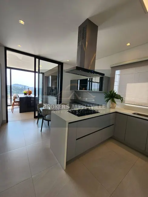 Casa de Condomínio com 4 quartos à venda, 450m2 em Alphaville, Santana De Parnaiba - SP - imagem 6 Foto 6 de Casa de Condomínio com 4 quartos à venda, 450m2 em Alphaville, Santana De Parnaiba - SP