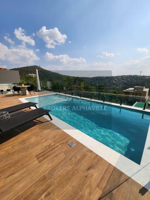 Casa de Condomínio com 4 quartos à venda, 450m2 em Alphaville, Santana De Parnaiba - SP - imagem 2 Foto 2 de Casa de Condomínio com 4 quartos à venda, 450m2 em Alphaville, Santana De Parnaiba - SP