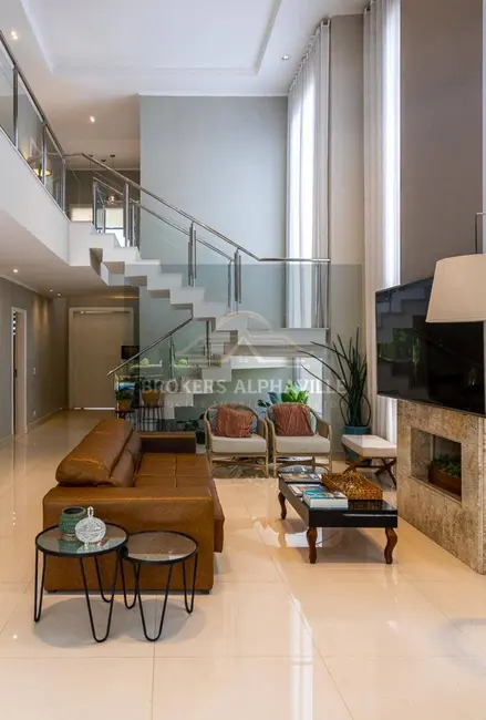 Foto 2 de Casa de Condomínio com 5 quartos à venda e para alugar, 424m2 em Alphaville, Santana De Parnaiba - SP