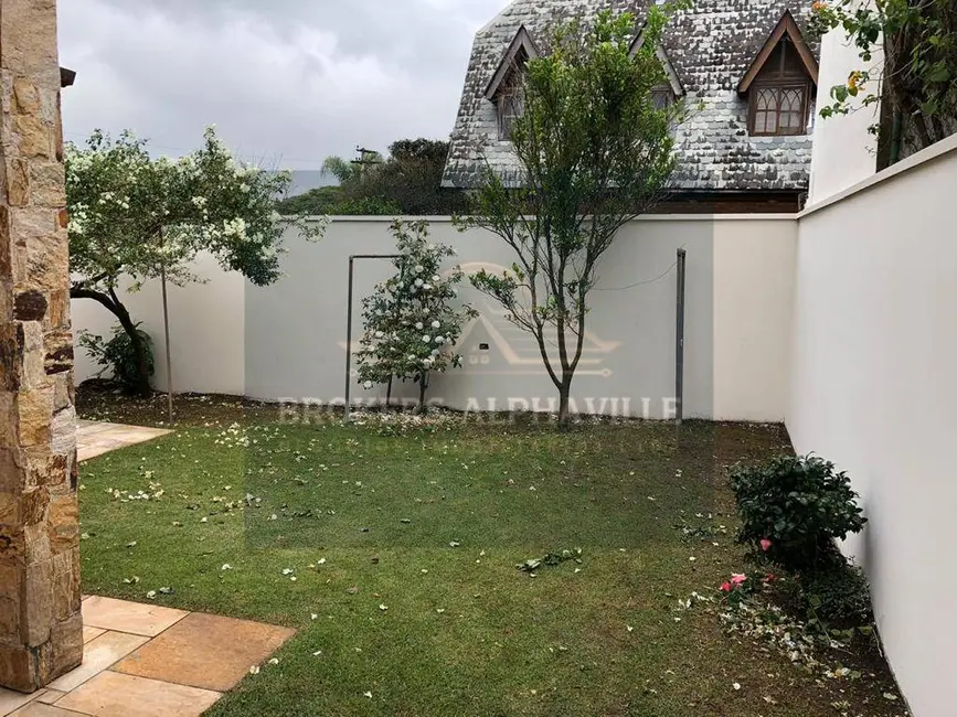 Foto 5 de Casa de Condomínio com 4 quartos para alugar, 600m2 em Alphaville, Santana De Parnaiba - SP