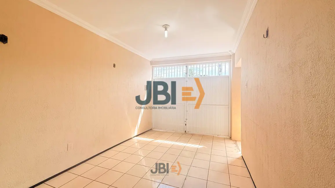 Casa com 3 quartos à venda, 110m2 em Monte Castelo, Fortaleza - CE - imagem 3 Foto 3 de Casa com 3 quartos à venda, 110m2 em Monte Castelo, Fortaleza - CE