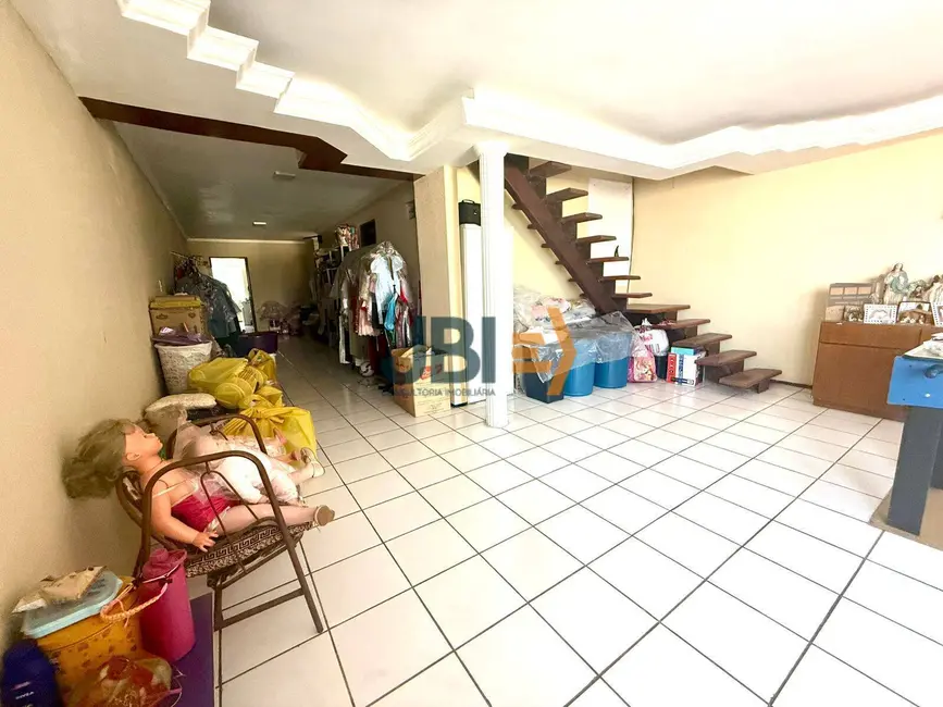 Casa com 5 quartos à venda, 270m2 em Parquelândia, Fortaleza - CE - imagem 3 Foto 3 de Casa com 5 quartos à venda, 270m2 em Parquelândia, Fortaleza - CE