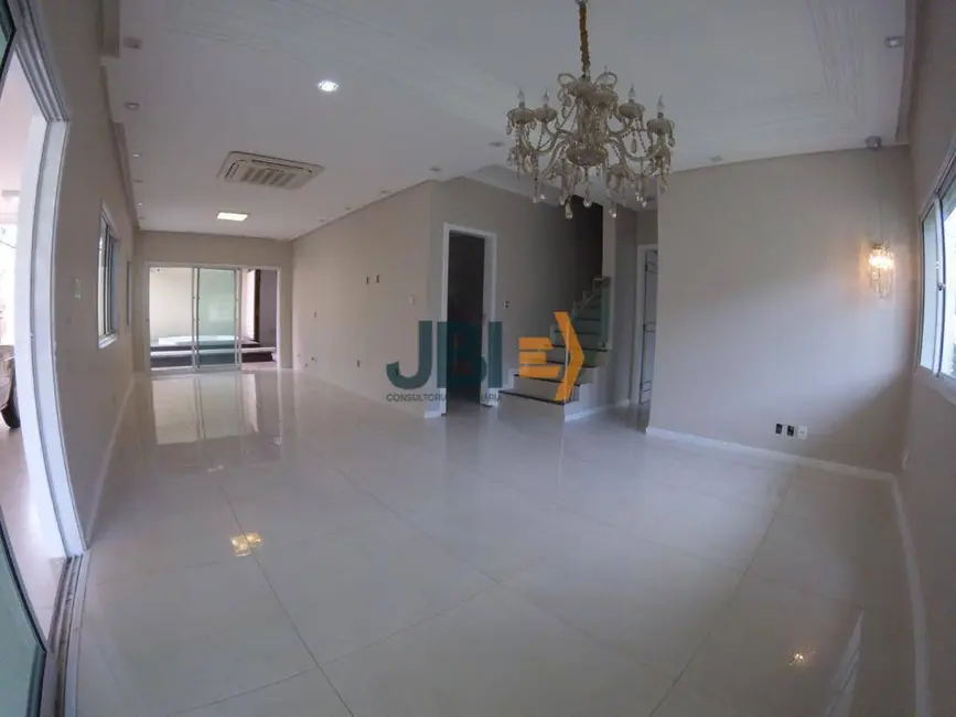 Casa com 4 quartos à venda, 400m2 em Presidente Kennedy, Fortaleza - CE - imagem 4 Foto 4 de Casa com 4 quartos à venda, 400m2 em Presidente Kennedy, Fortaleza - CE