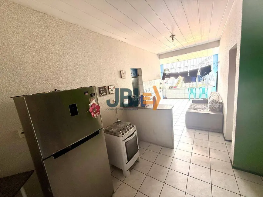 Casa com 5 quartos à venda, 195m2 em Quintino Cunha, Fortaleza - CE - imagem 8 Foto 8 de Casa com 5 quartos à venda, 195m2 em Quintino Cunha, Fortaleza - CE