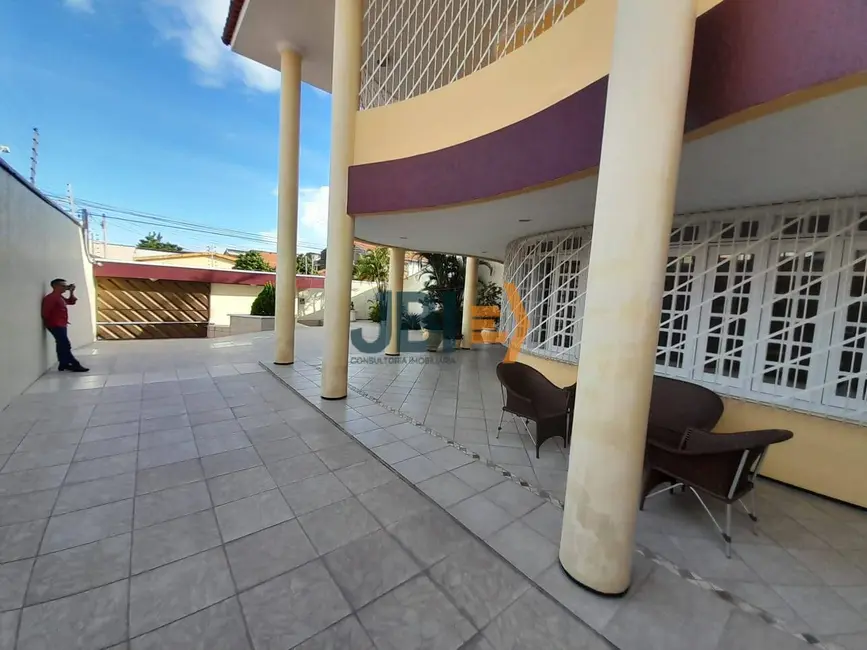 Foto 4 de Casa com 4 quartos à venda, 360m2 em Amadeu Furtado, Fortaleza - CE