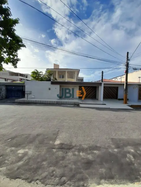 Foto 1 de Casa com 4 quartos à venda, 360m2 em Amadeu Furtado, Fortaleza - CE