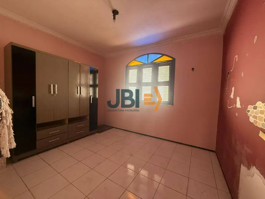 Foto 9 de Casa com 5 quartos à venda, 300m2 em Jardim Iracema, Fortaleza - CE