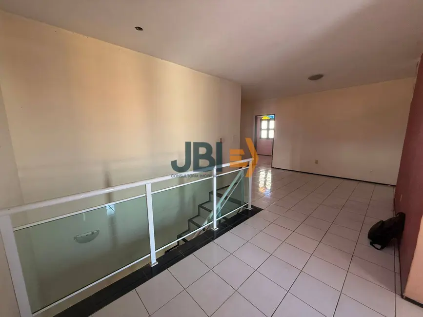 Foto 6 de Casa com 5 quartos à venda, 300m2 em Jardim Iracema, Fortaleza - CE