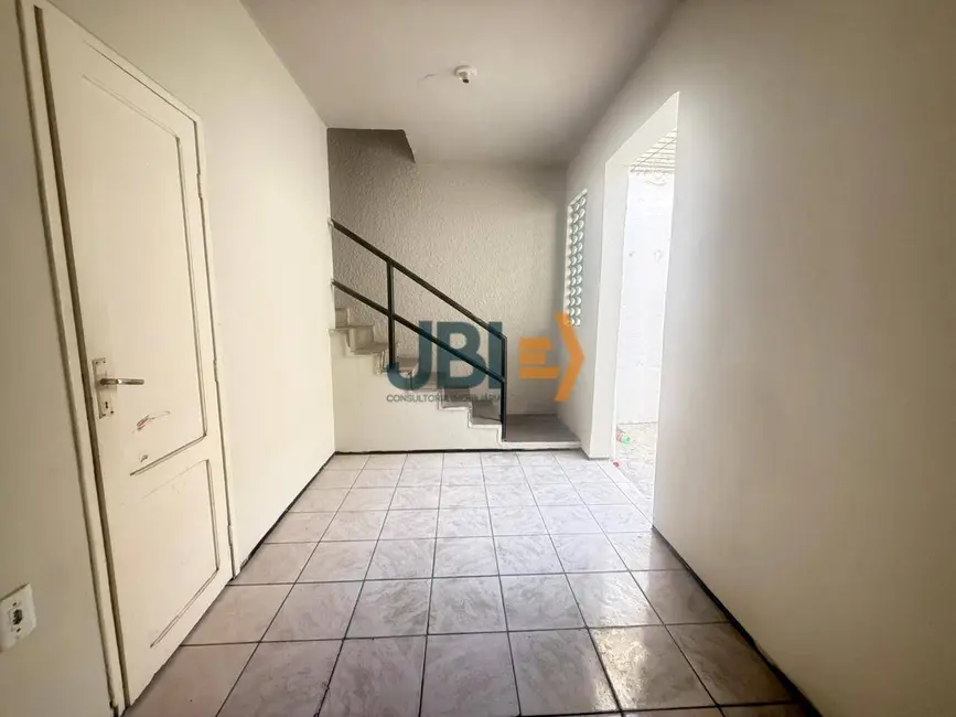 Foto 4 de Casa com 3 quartos à venda, 145m2 em Rodolfo Teófilo, Fortaleza - CE