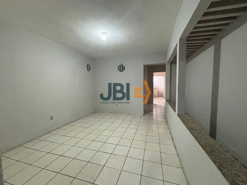 Foto 5 de Casa com 6 quartos à venda, 300m2 em Quintino Cunha, Fortaleza - CE