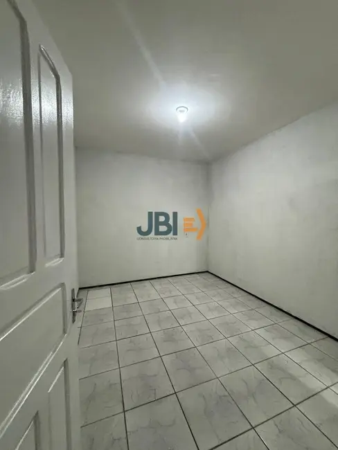 Foto 4 de Casa com 6 quartos à venda, 300m2 em Quintino Cunha, Fortaleza - CE
