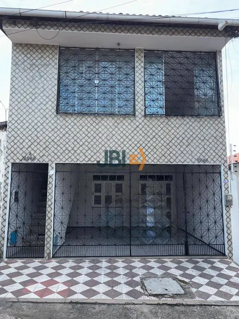 Foto 1 de Casa com 6 quartos à venda, 300m2 em Quintino Cunha, Fortaleza - CE