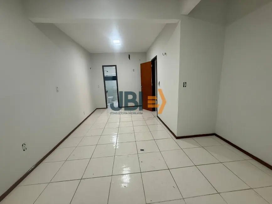 Casa com 3 quartos à venda, 180m2 em Antônio Bezerra, Fortaleza - CE - imagem 6 Foto 6 de Casa com 3 quartos à venda, 180m2 em Antônio Bezerra, Fortaleza - CE