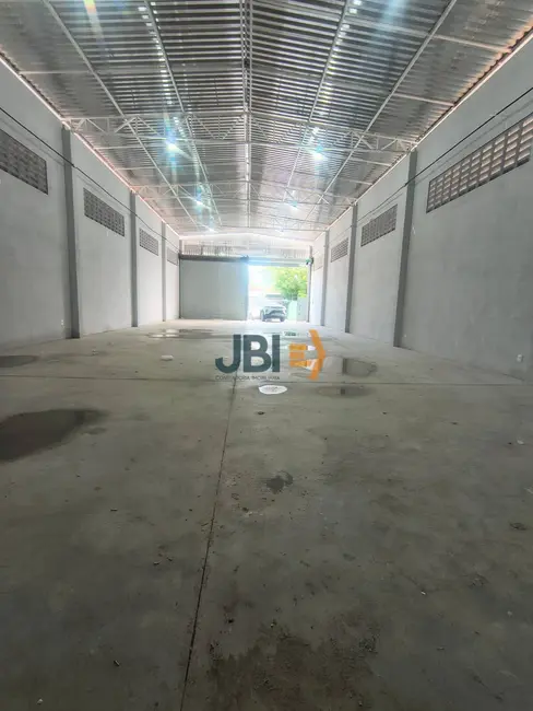 Armazém / Galpão para alugar, 300m2 em São Gerardo, Fortaleza - CE - imagem 5 Foto 5 de Armazém / Galpão para alugar, 300m2 em São Gerardo, Fortaleza - CE