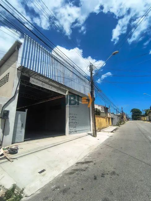 Armazém / Galpão para alugar, 300m2 em São Gerardo, Fortaleza - CE - imagem 2 Foto 2 de Armazém / Galpão para alugar, 300m2 em São Gerardo, Fortaleza - CE